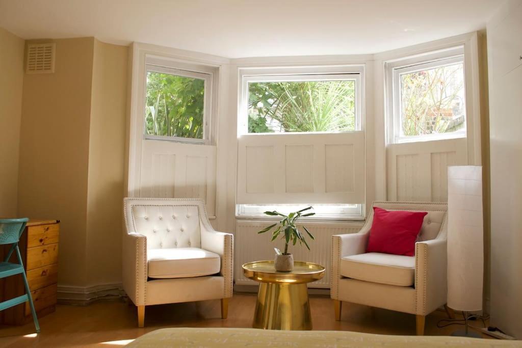 3br Duplex With Garden, Peaceful Brixton, 10min Tube Londra